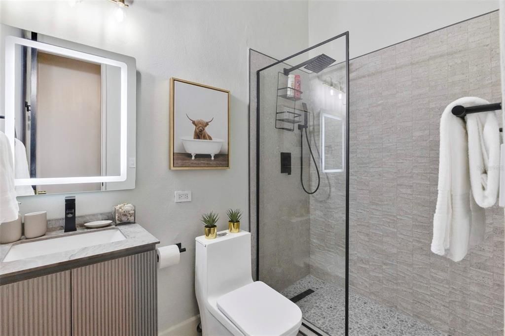 На продажу: $990,000 (3 спален, 3 ванн, 1881 Квадратных фут)