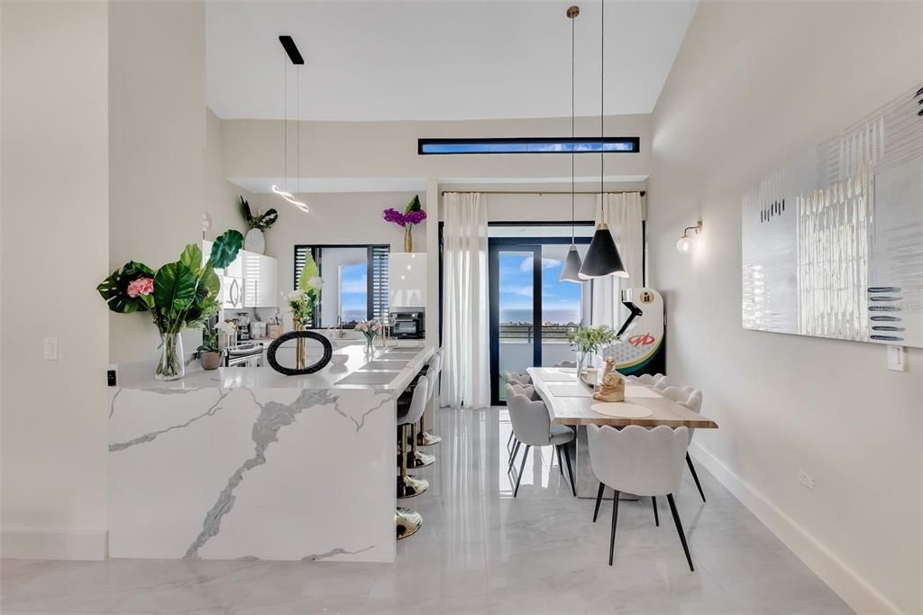 На продажу: $990,000 (3 спален, 3 ванн, 1881 Квадратных фут)