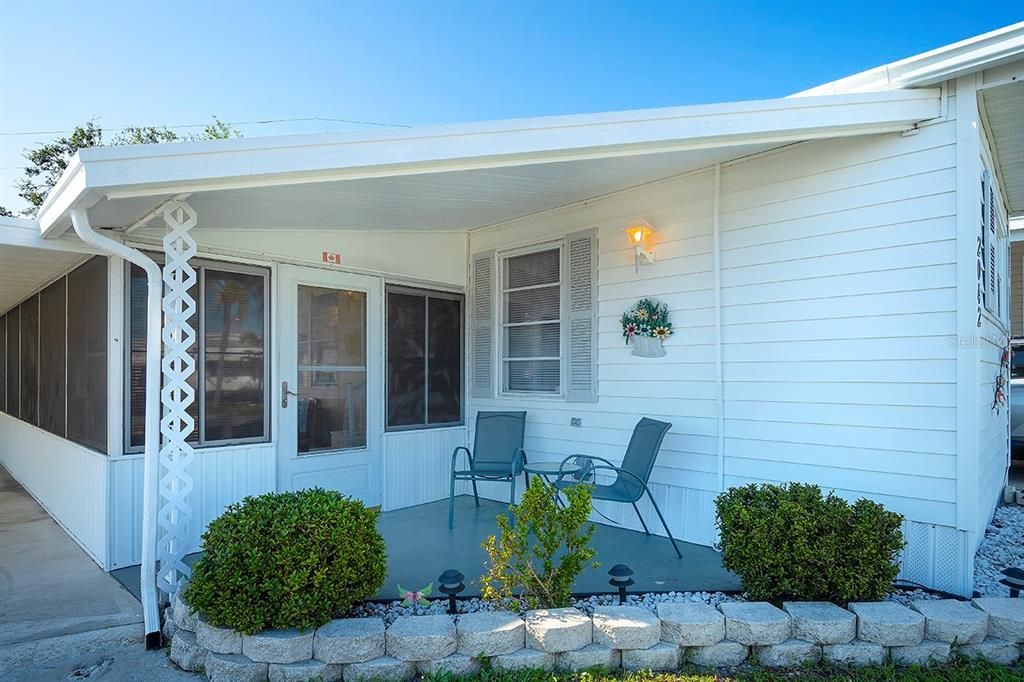 Active With Contract: $128,900 (2 beds, 1 baths, 510 Square Feet)