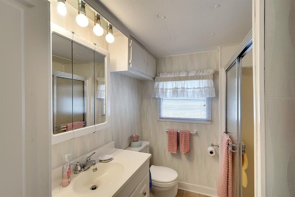 Active With Contract: $128,900 (2 beds, 1 baths, 510 Square Feet)