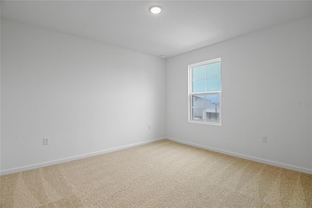 En Venta: $420,950 (5 camas, 3 baños, 3030 Pies cuadrados)