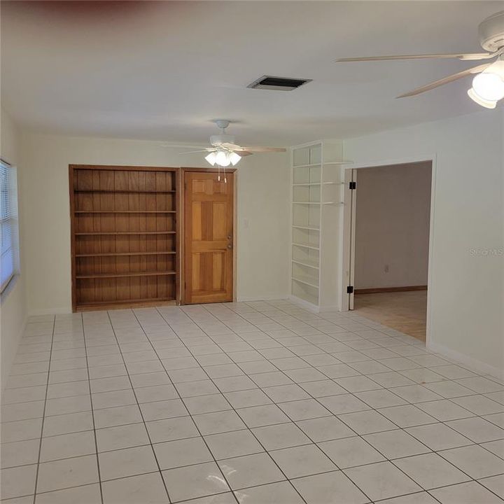 待售: $1,400,000 (7 贝兹, 8 浴室, 5900 平方英尺)