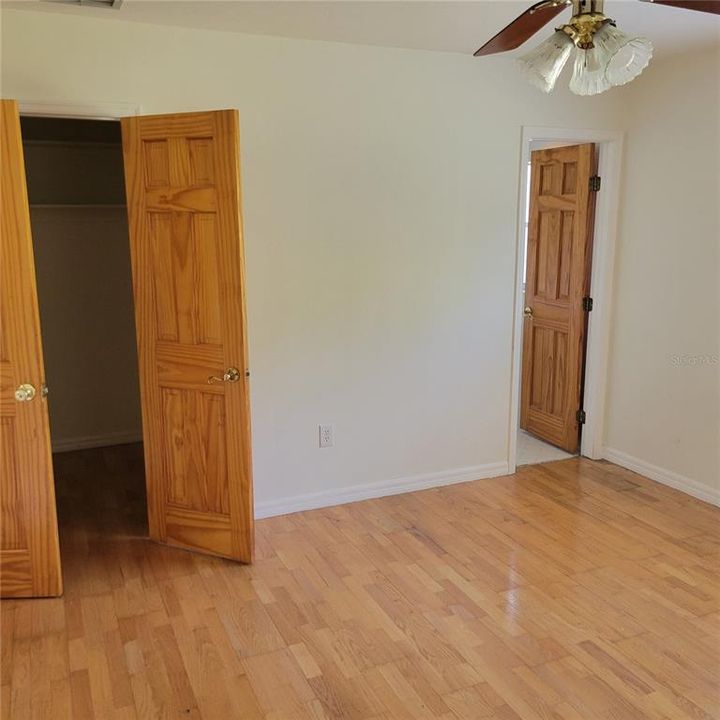 待售: $1,400,000 (7 贝兹, 8 浴室, 5900 平方英尺)