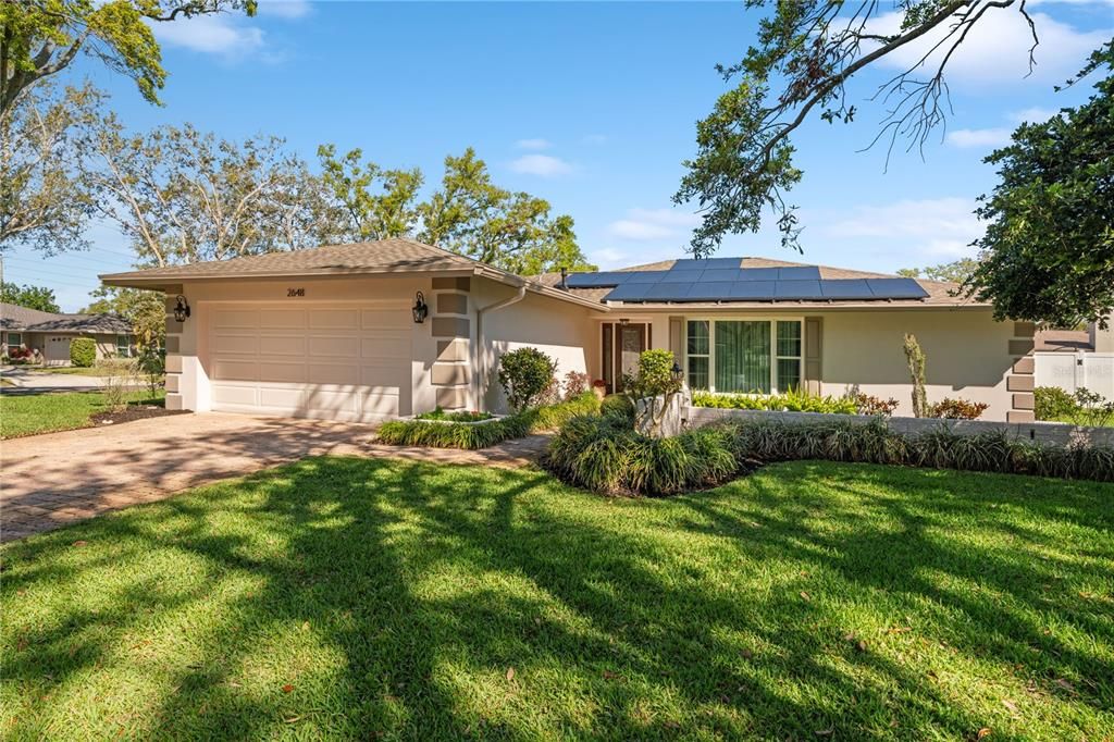 Recently Sold: $625,000 (2 beds, 2 baths, 2034 Square Feet)