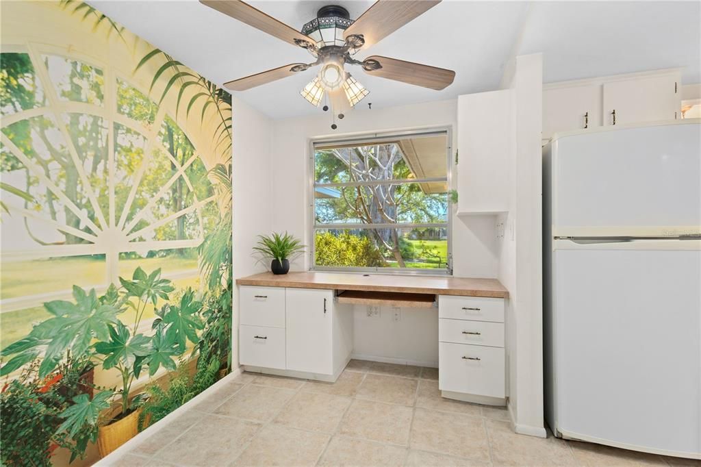 For Sale: $239,900 (2 beds, 2 baths, 1563 Square Feet)