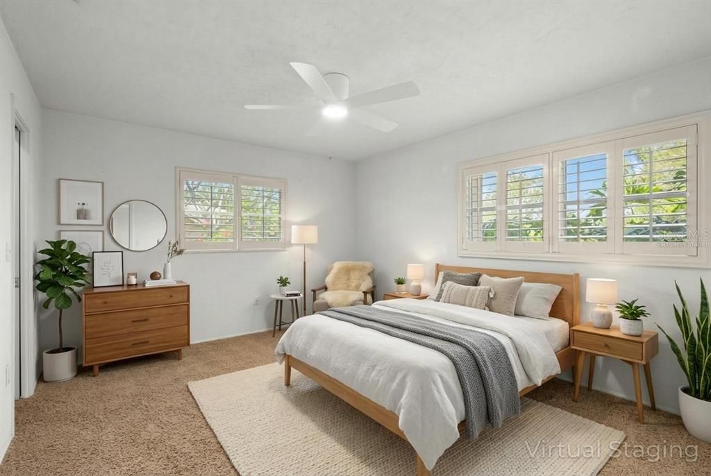 For Sale: $239,900 (2 beds, 2 baths, 1563 Square Feet)