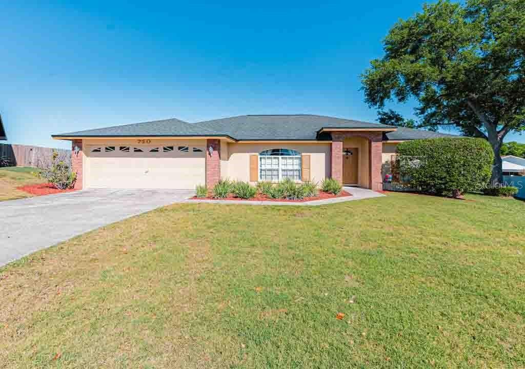 Recently Sold: $304,900 (3 beds, 2 baths, 1568 Square Feet)