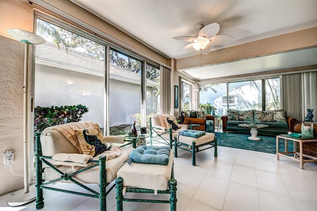 Active With Contract: $359,900 (2 beds, 2 baths, 2265 Square Feet)