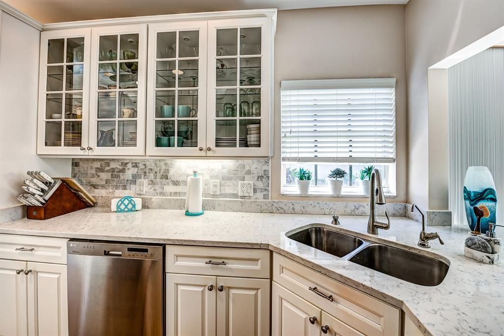 Active With Contract: $359,900 (2 beds, 2 baths, 2265 Square Feet)