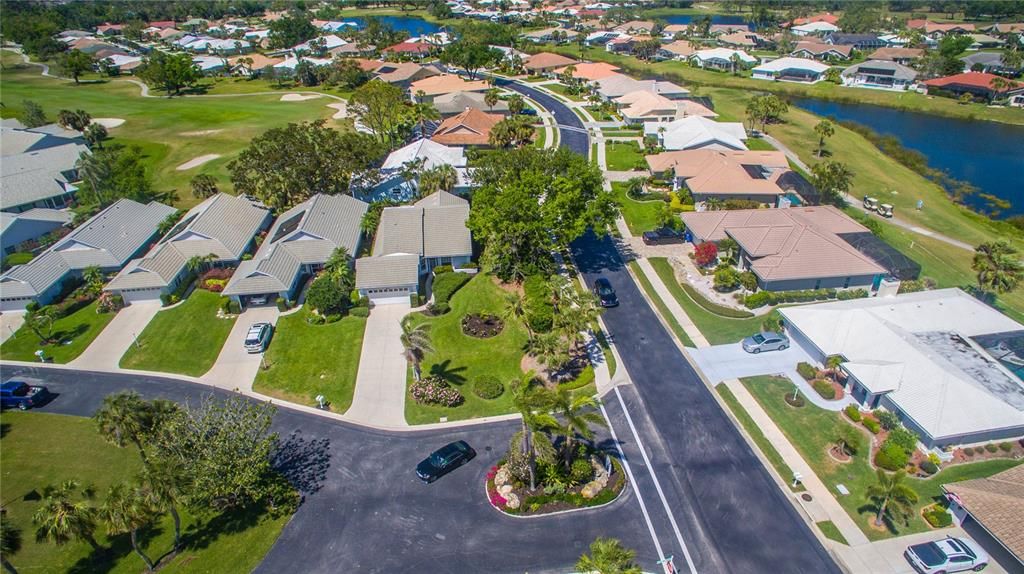 Active With Contract: $359,900 (2 beds, 2 baths, 2265 Square Feet)