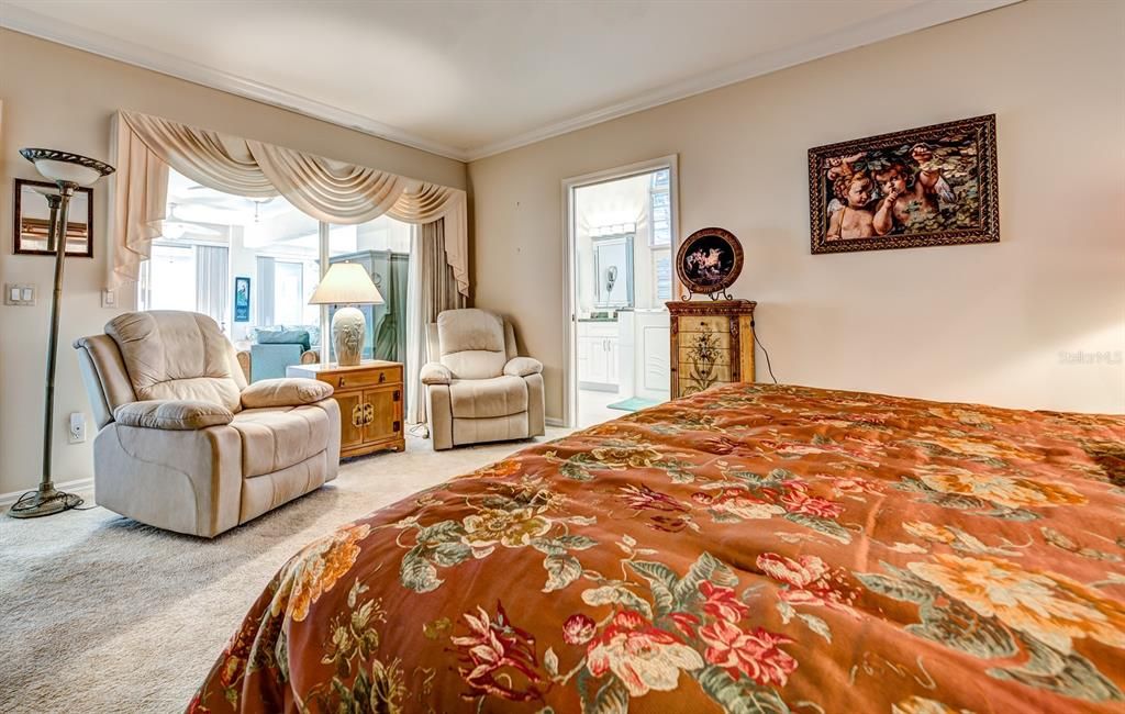 Active With Contract: $359,900 (2 beds, 2 baths, 2265 Square Feet)