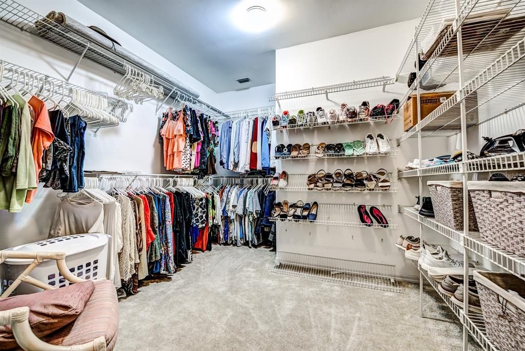 Active With Contract: $359,900 (2 beds, 2 baths, 2265 Square Feet)