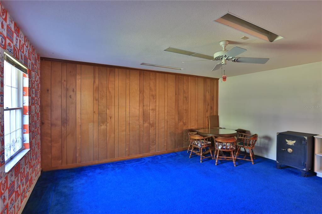 En Venta: $1,550,000 (4 camas, 3 baños, 3044 Pies cuadrados)