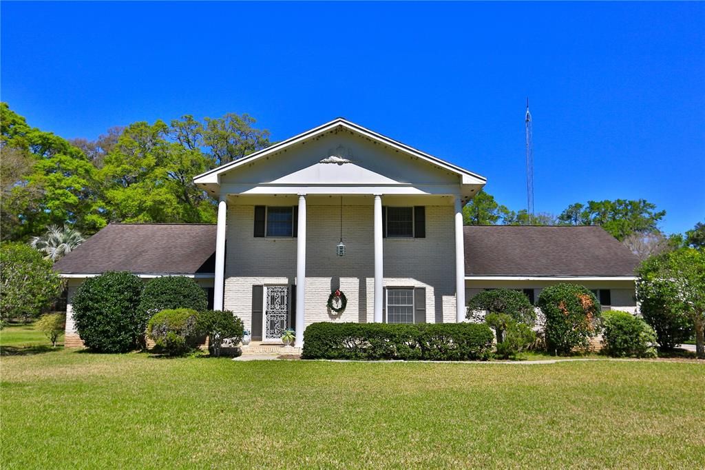 En Venta: $1,550,000 (4 camas, 3 baños, 3044 Pies cuadrados)