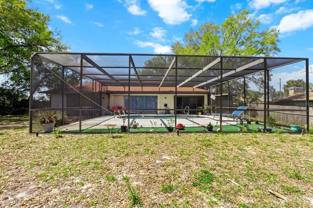 For Sale: $350,000 (3 beds, 2 baths, 1896 Square Feet)