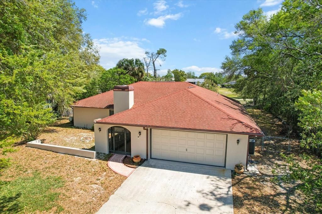For Sale: $350,000 (3 beds, 2 baths, 1896 Square Feet)