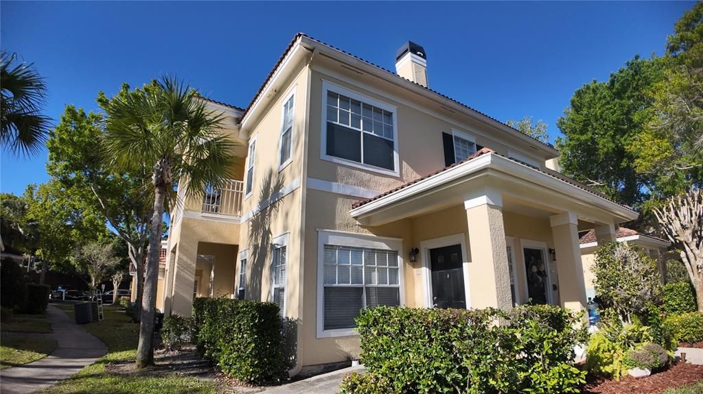 Recently Rented: $1,999 (3 beds, 2 baths, 1333 Square Feet)