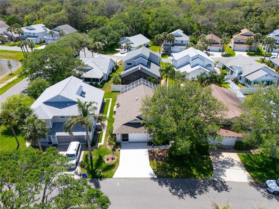 For Sale: $421,500 (2 beds, 2 baths, 1006 Square Feet)