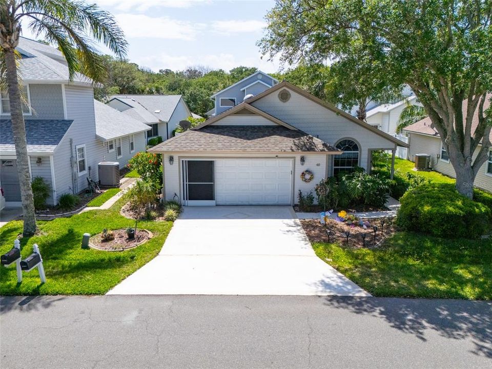 For Sale: $421,500 (2 beds, 2 baths, 1006 Square Feet)