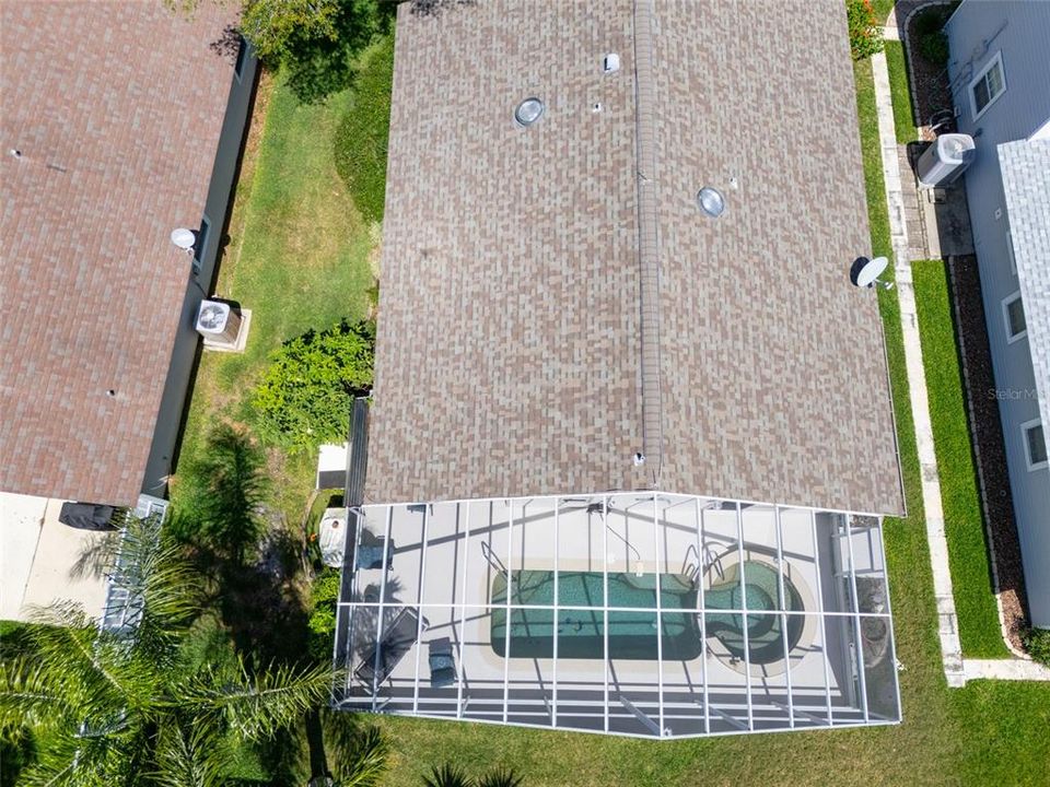 For Sale: $421,500 (2 beds, 2 baths, 1006 Square Feet)