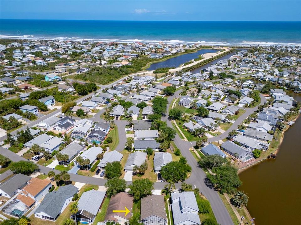 For Sale: $421,500 (2 beds, 2 baths, 1006 Square Feet)