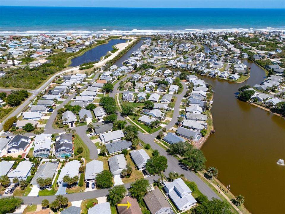 For Sale: $421,500 (2 beds, 2 baths, 1006 Square Feet)