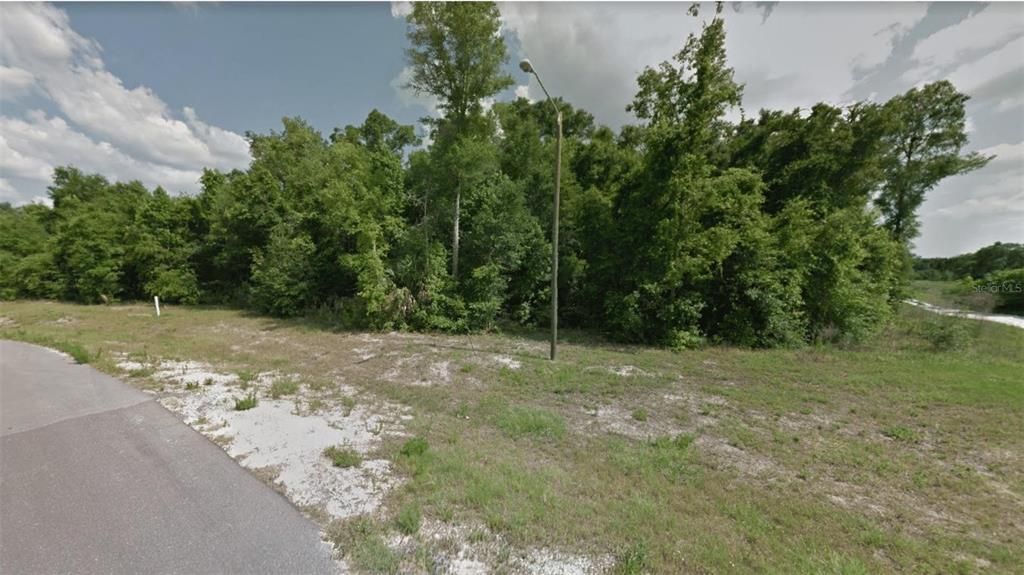 最近售出: $265,000 (2.03 acres)