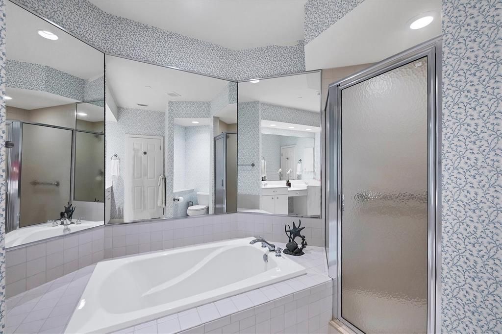 待售: $2,325,000 (3 贝兹, 3 浴室, 2034 平方英尺)