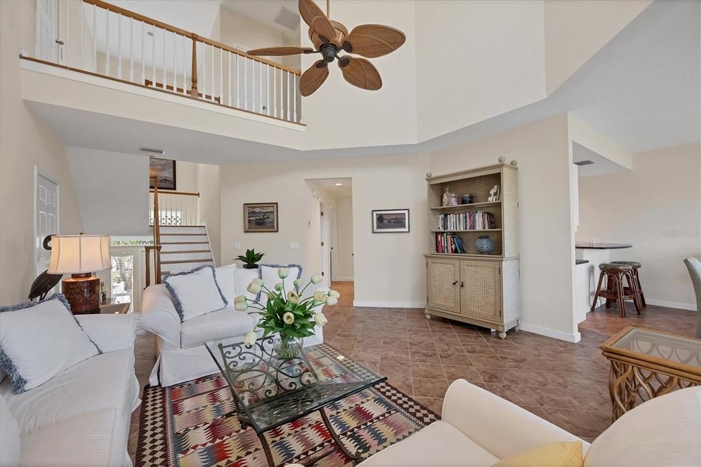 待售: $2,325,000 (3 贝兹, 3 浴室, 2034 平方英尺)