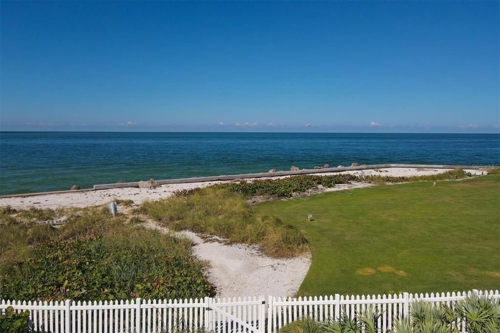 待售: $2,325,000 (3 贝兹, 3 浴室, 2034 平方英尺)