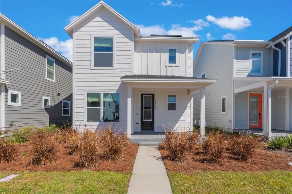 最近售出: $495,000 (3 贝兹, 2 浴室, 2405 平方英尺)