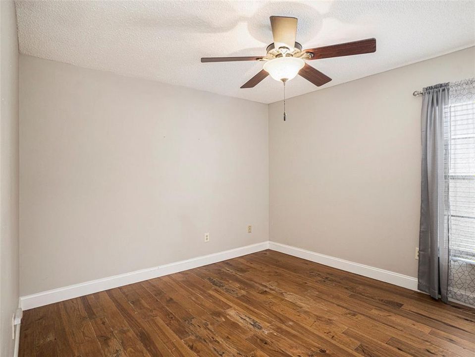 Active With Contract: $475,000 (3 beds, 2 baths, 2252 Square Feet)