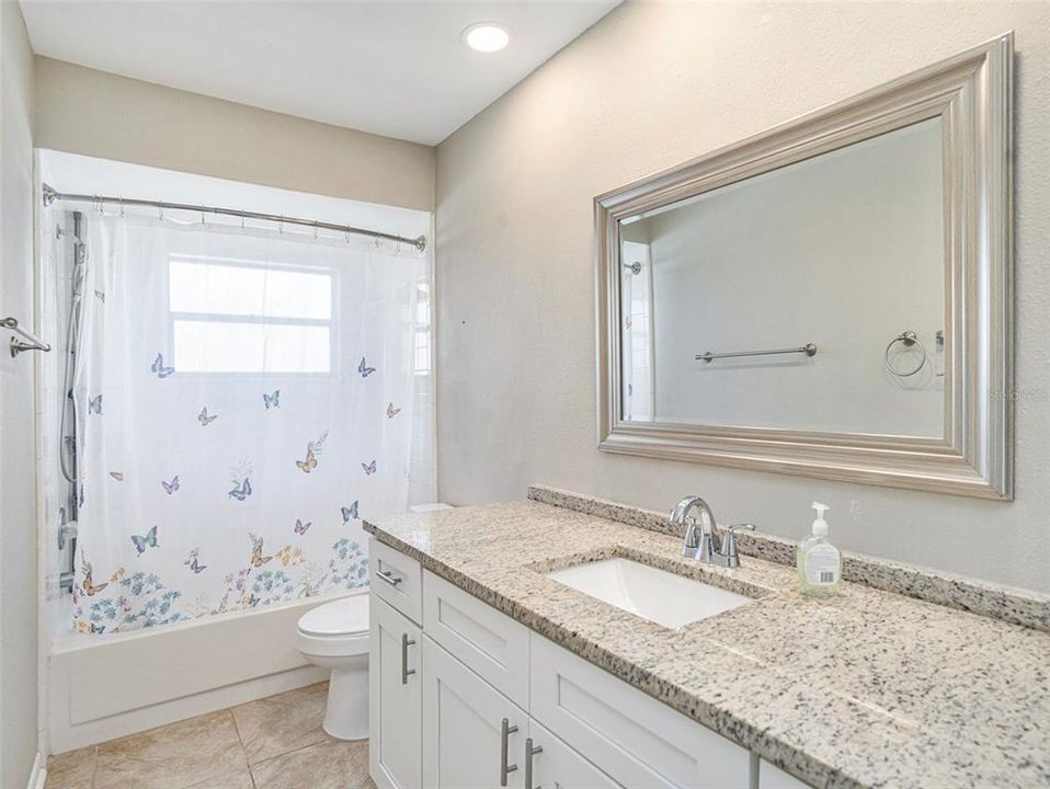 Active With Contract: $475,000 (3 beds, 2 baths, 2252 Square Feet)