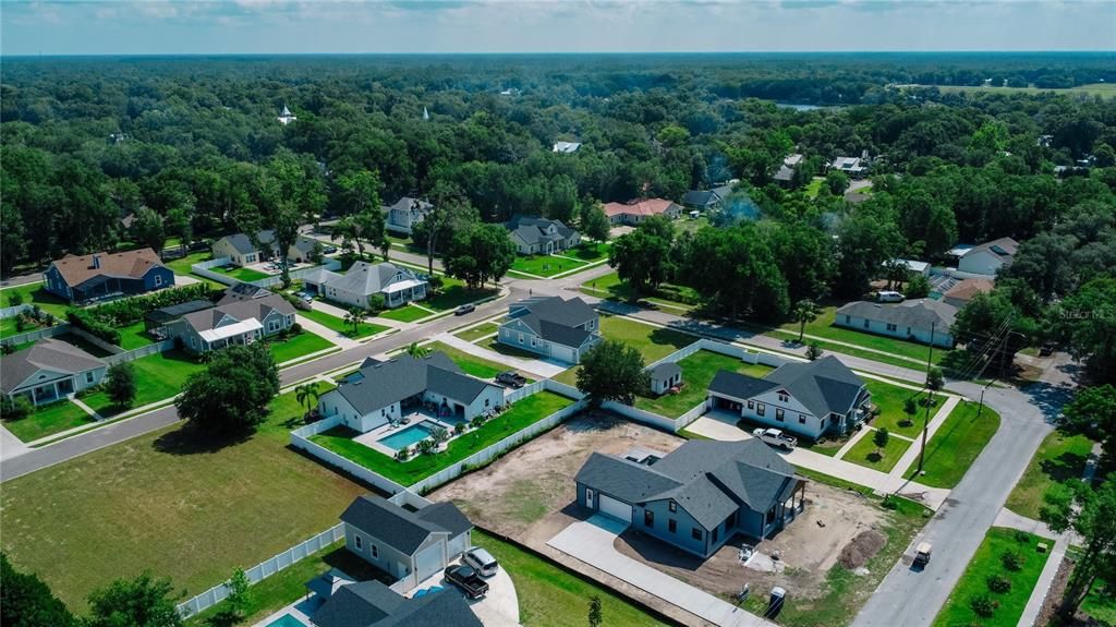 For Sale: $579,900 (3 beds, 2 baths, 2374 Square Feet)