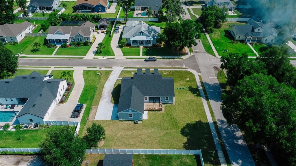 For Sale: $579,900 (3 beds, 2 baths, 2374 Square Feet)