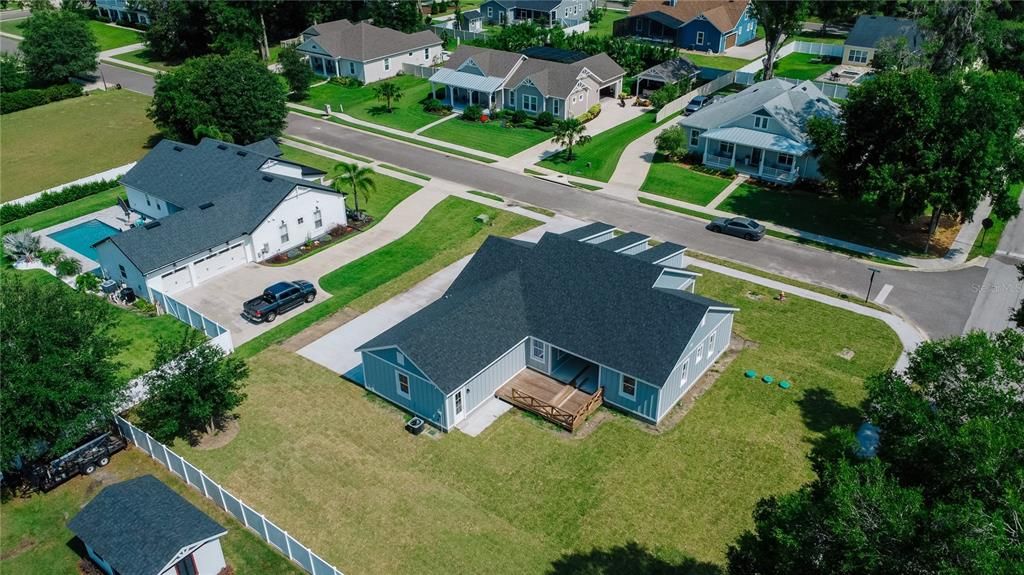 For Sale: $579,900 (3 beds, 2 baths, 2374 Square Feet)