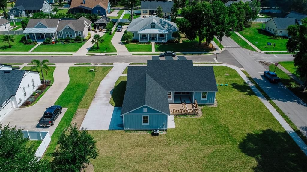 For Sale: $579,900 (3 beds, 2 baths, 2374 Square Feet)