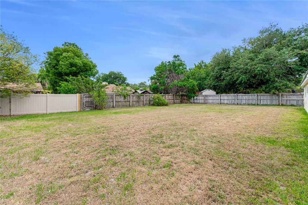 待售: $259,900 (3 贝兹, 2 浴室, 1288 平方英尺)