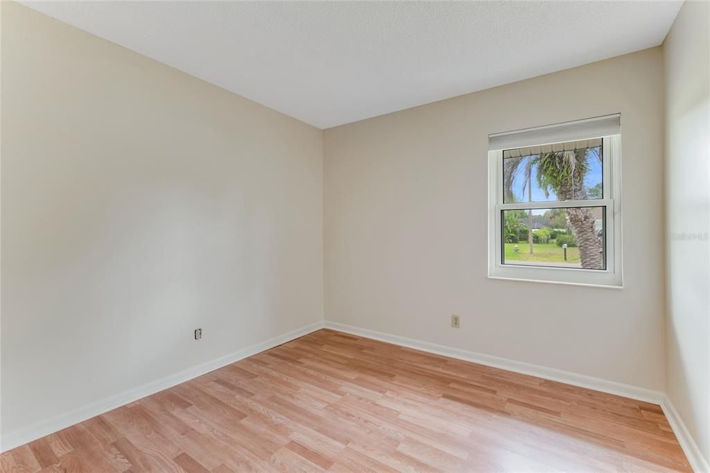 待售: $259,900 (3 贝兹, 2 浴室, 1288 平方英尺)