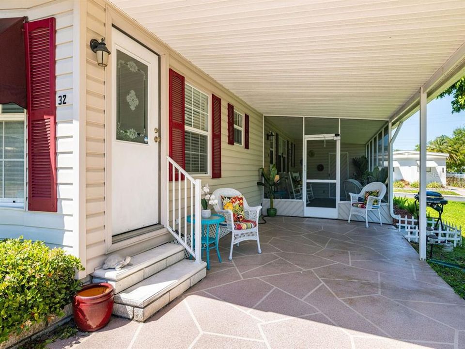 待售: $219,900 (2 贝兹, 2 浴室, 1296 平方英尺)