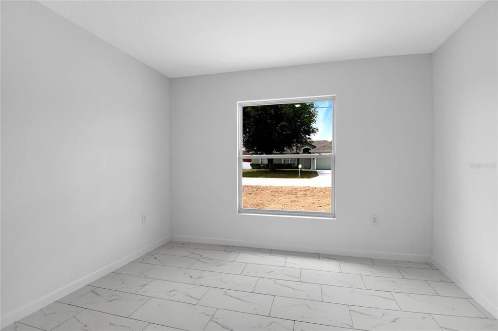 For Sale: $327,900 (4 beds, 2 baths, 1747 Square Feet)