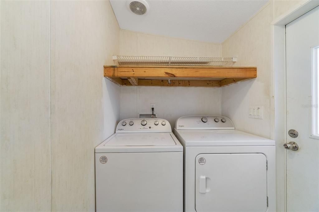 Activo con contrato: $110,000 (2 camas, 2 baños, 864 Pies cuadrados)