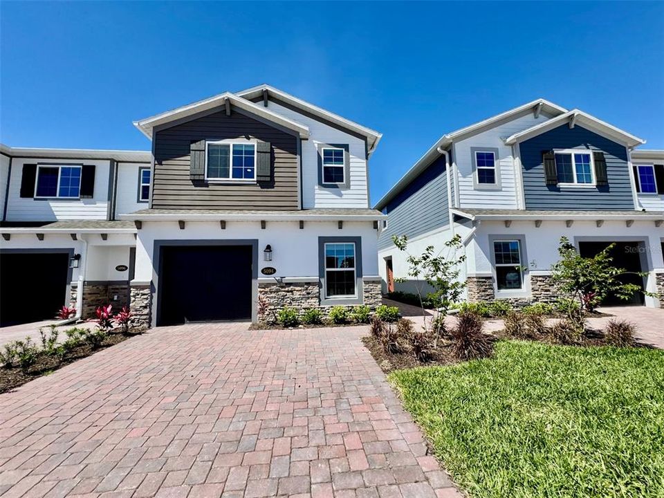 最近租的: $2,500 (4 贝兹, 3 浴室, 1769 平方英尺)