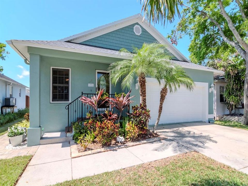 Recently Sold: $540,000 (3 beds, 2 baths, 1520 Square Feet)