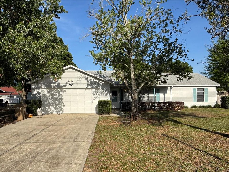 Recientemente alquilado: $1,800 (3 camas, 2 baños, 1512 Pies cuadrados)