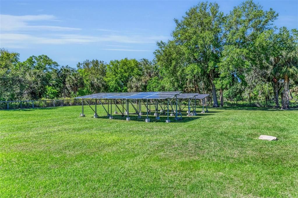 For Sale: $2,695,000 (4 beds, 4 baths, 5726 Square Feet)