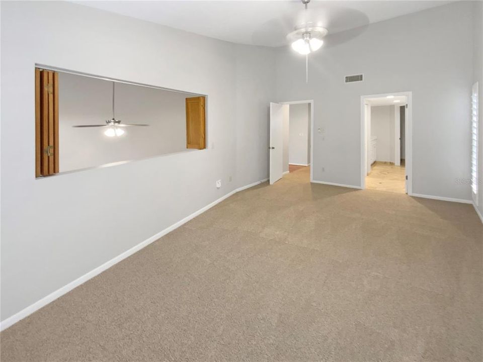 For Sale: $285,000 (3 beds, 2 baths, 1593 Square Feet)