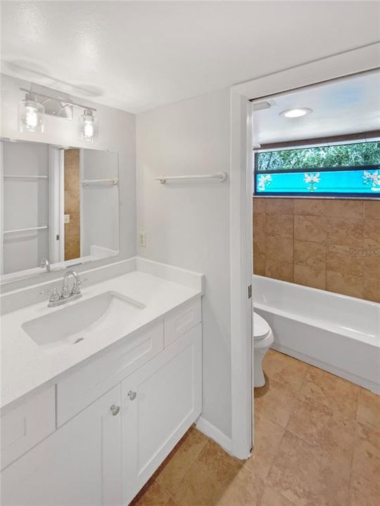 For Sale: $285,000 (3 beds, 2 baths, 1593 Square Feet)