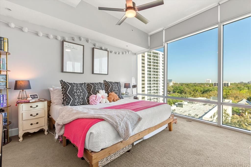 For Sale: $317,500 (2 beds, 2 baths, 1198 Square Feet)