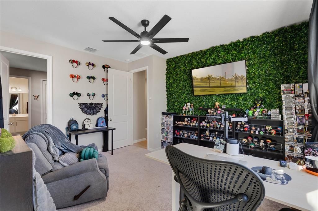 На продажу: $448,900 (5 спален, 3 ванн, 3106 Квадратных фут)